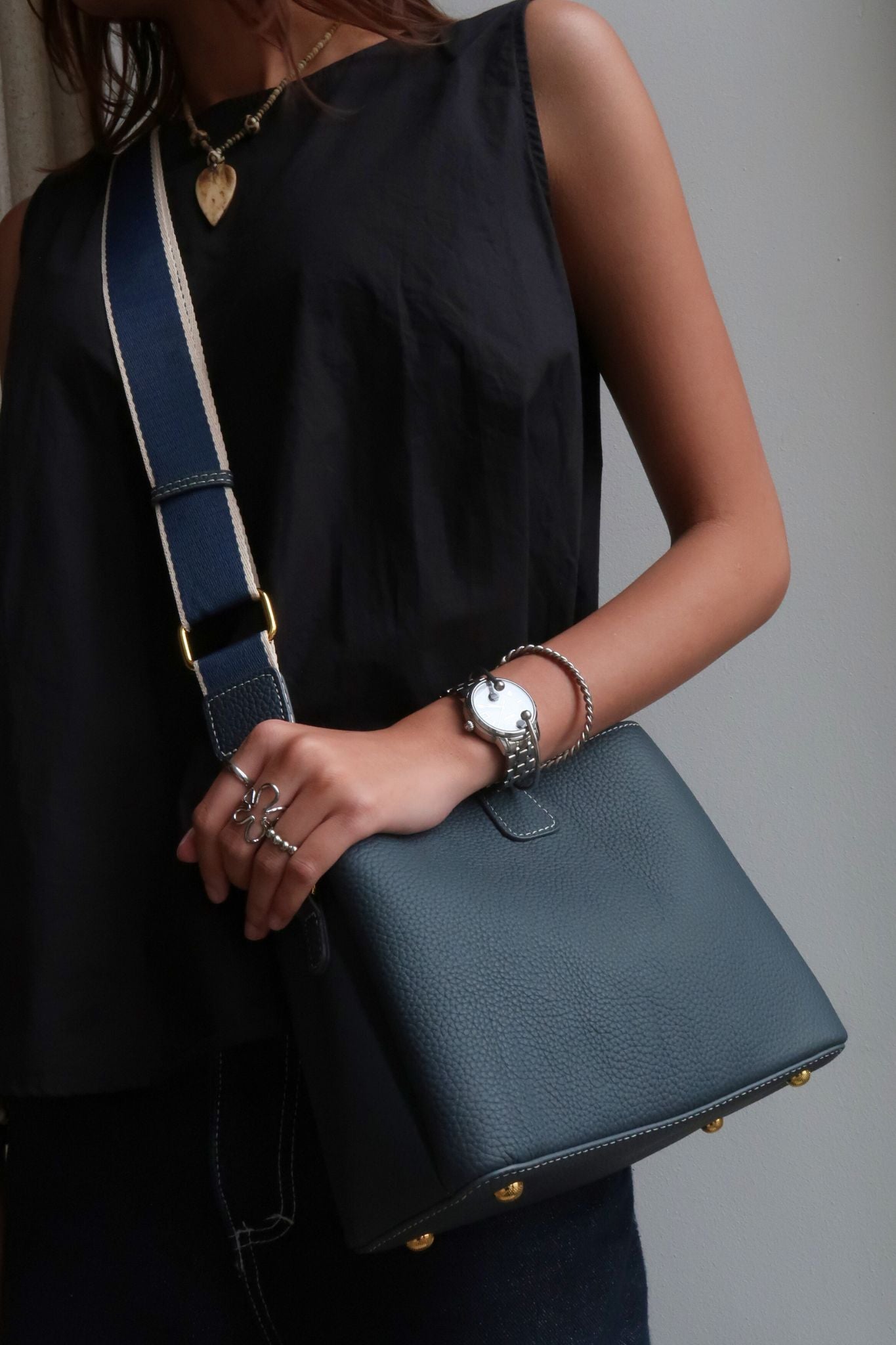 Women's cowhide leather handbag Mori V2 design with 3 straps