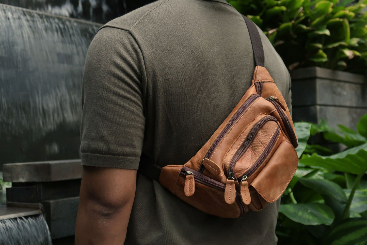 Unisex cowhide leather handbag Vesny pouch design waist bag