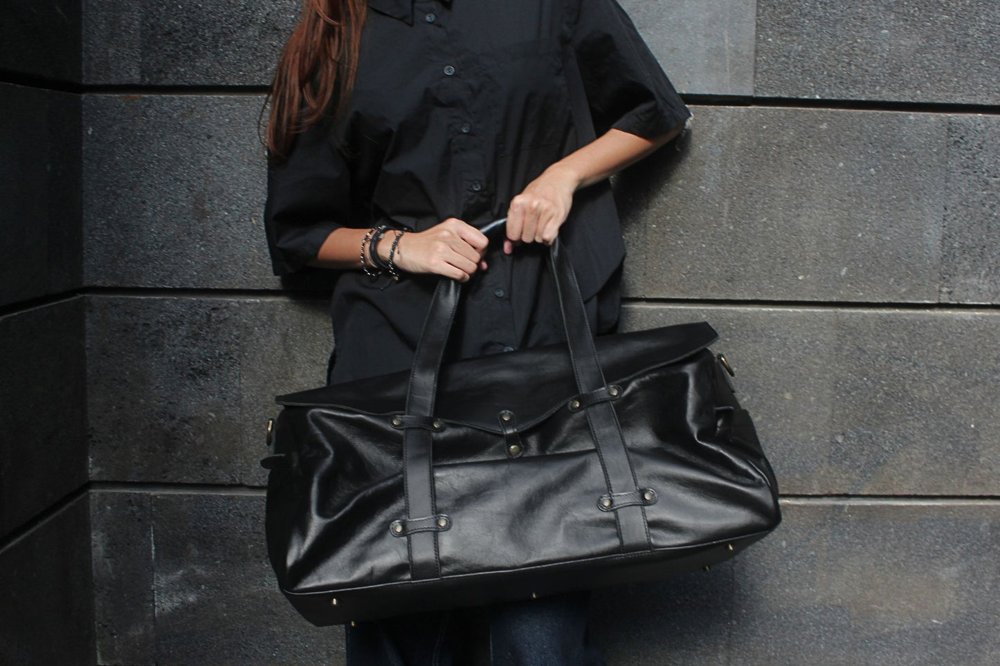 Unisex Women's and Men's genuine cowhide vintage leather duffel travel bag