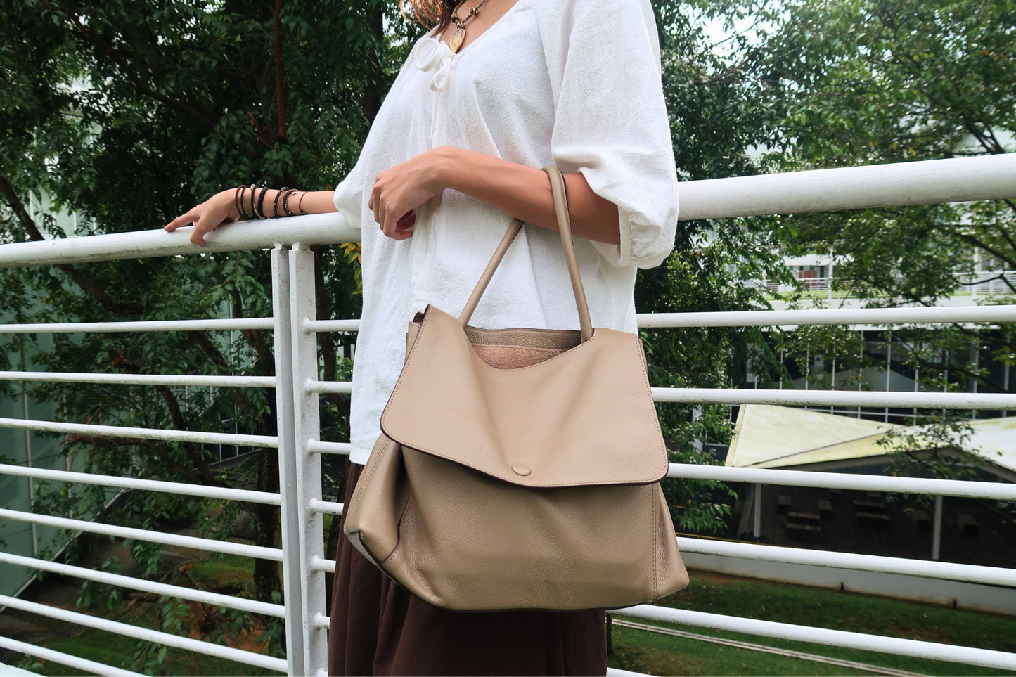 Women's genuine cowhide leather handbag Ingrid design