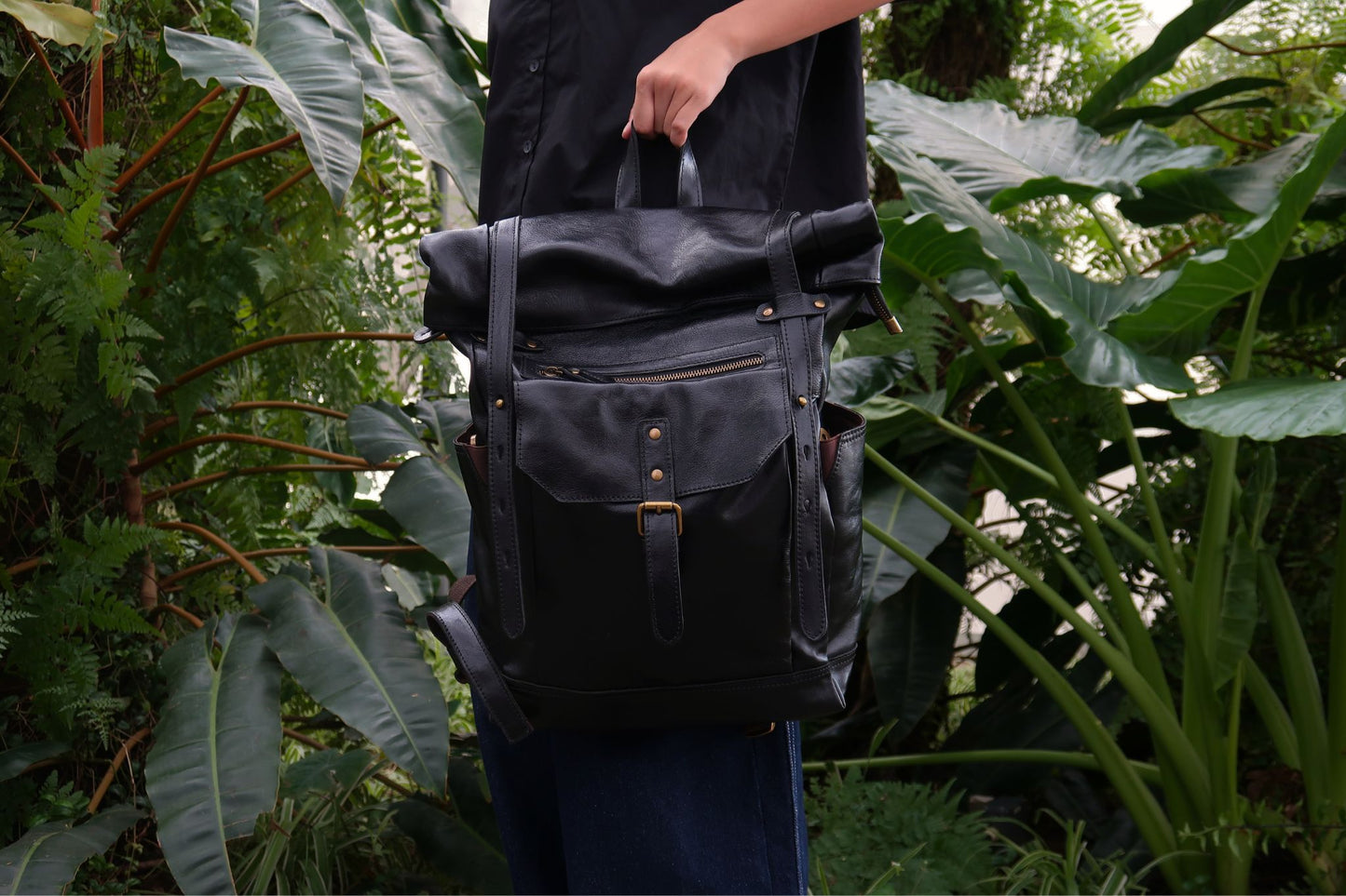 Unisex cowhide leather Torba design Roll top backpack