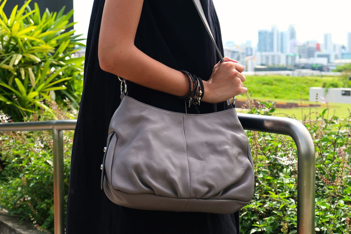 Women's genuine cowhide leather handbag Bora design