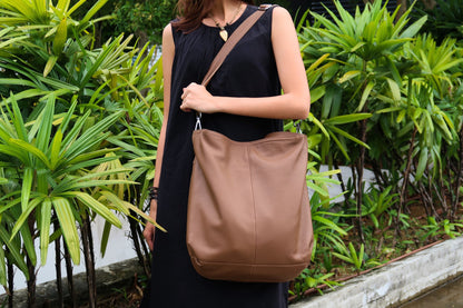 Women's genuine cowhide leather Hobo handbag Dilla V4 design