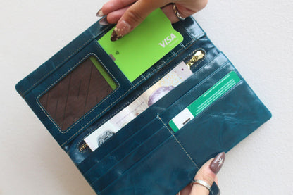 Women's waxed cowhide leather wallet/purse Prya design