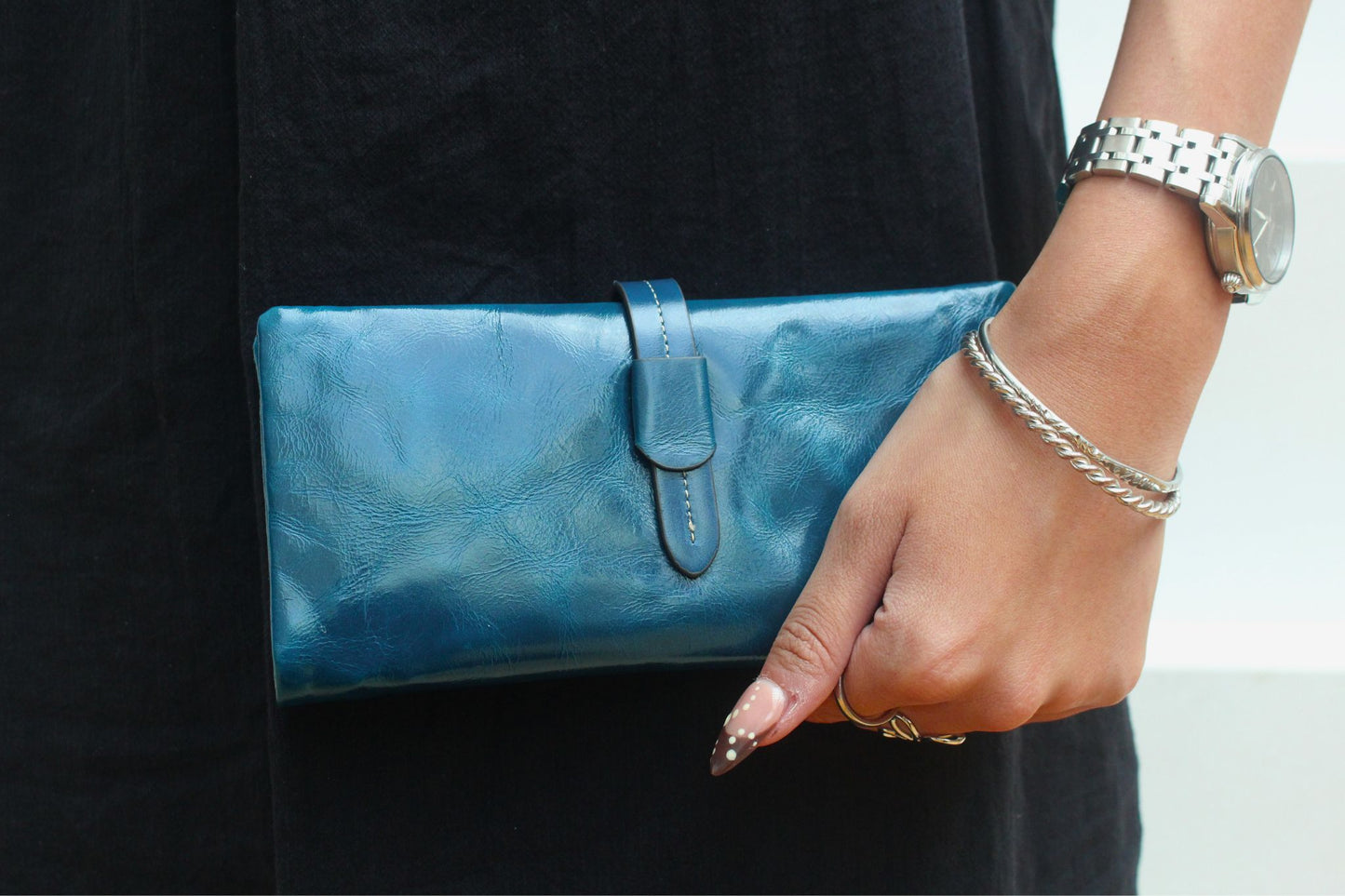 Women's waxed cowhide leather wallet/purse Prya design