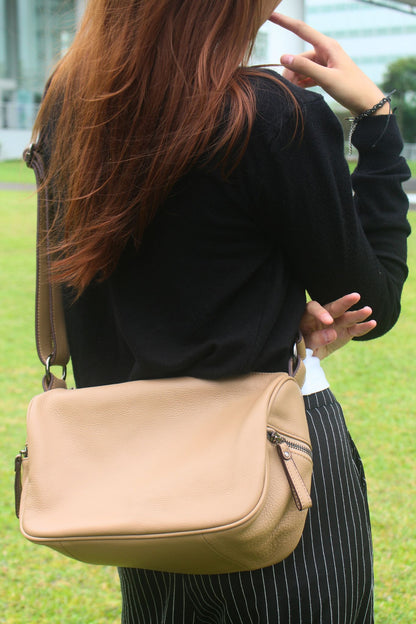 Women's genuine cowhide leather handbag Carly V3 design