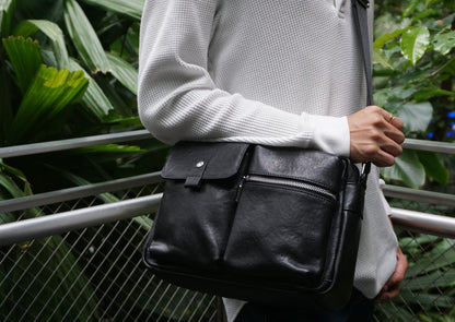 Davel V3 design unisex genuine cowhide leather sling bag