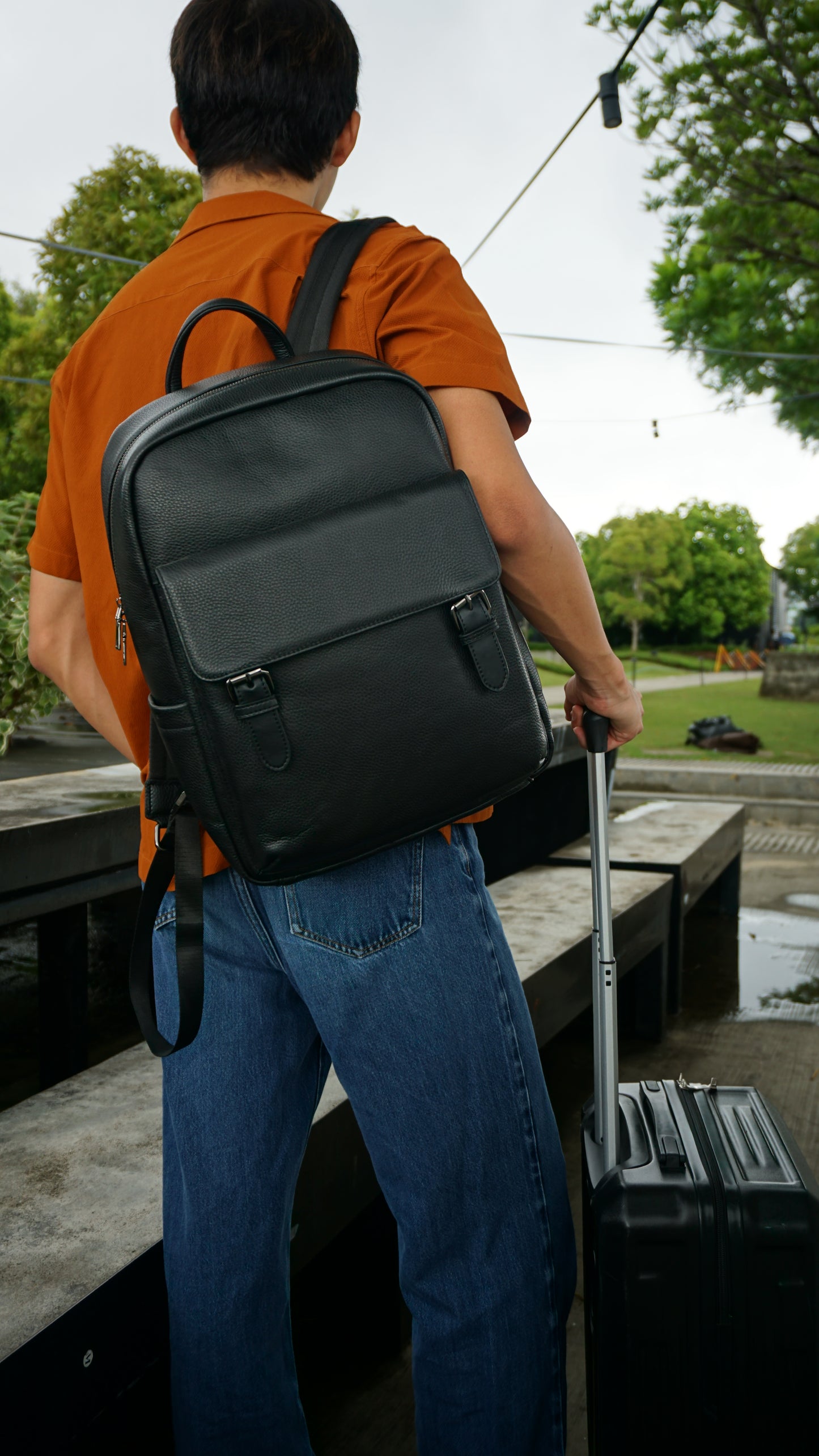 Unisex cowhide leather Torba design backpack with luggage/trolley sleeve