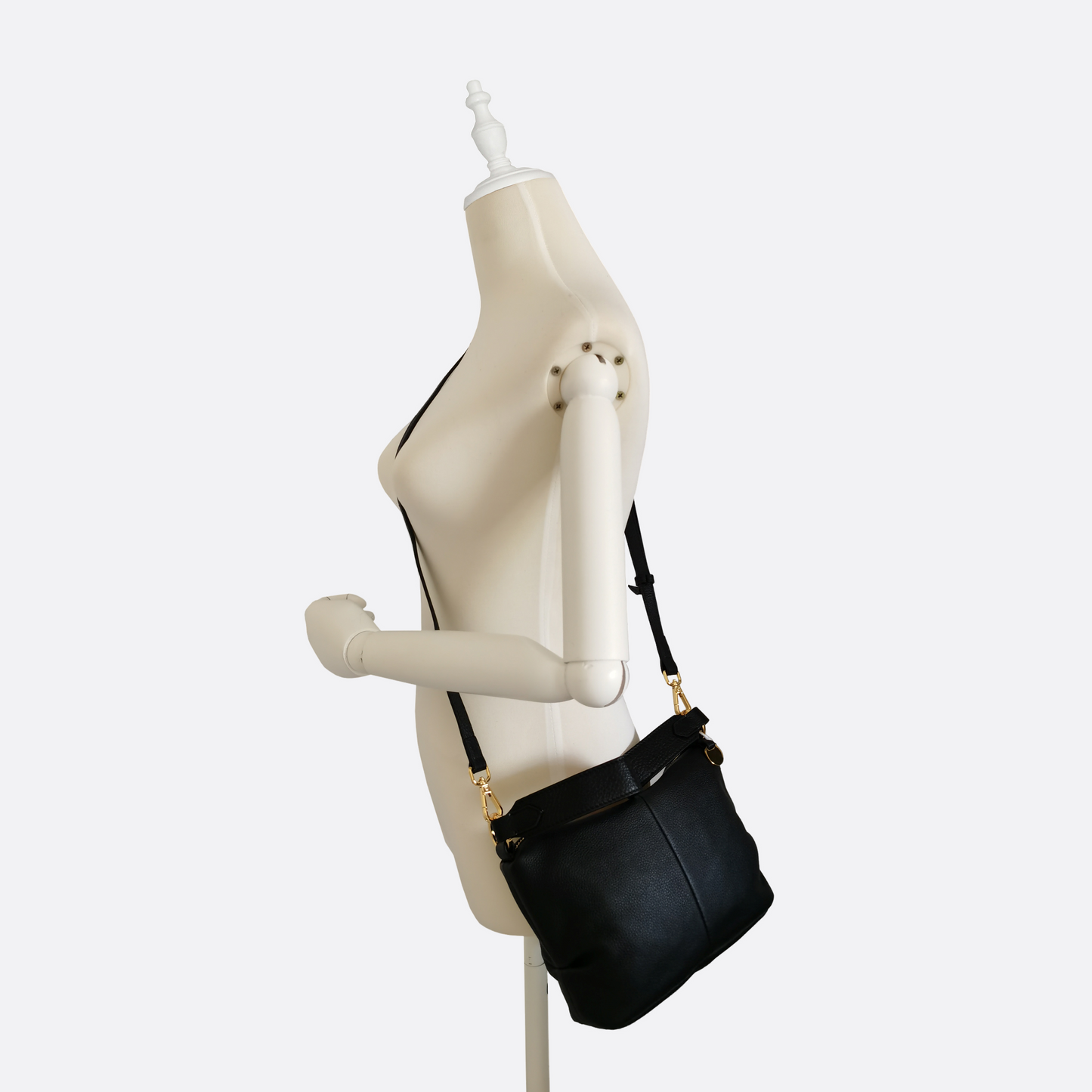 Women's genuine cowhide leather handbag Carly design