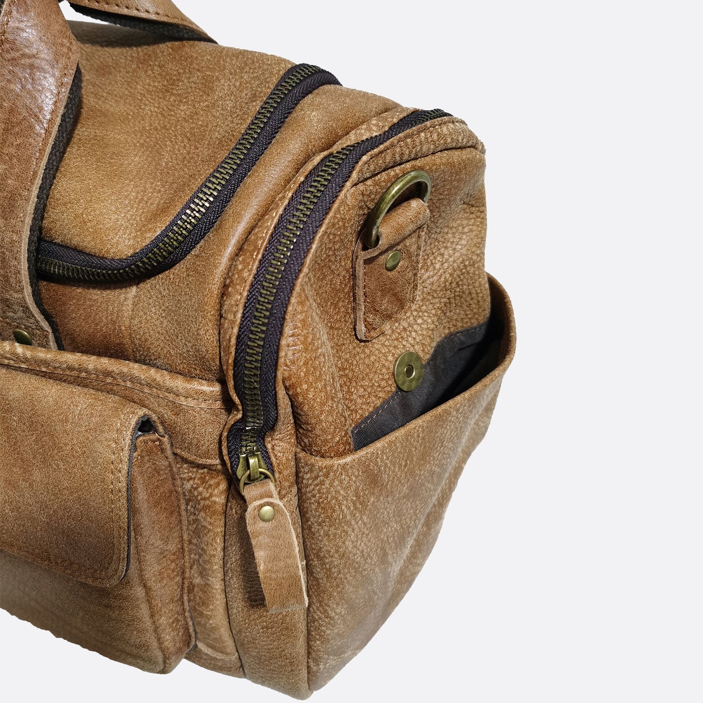 Unisex Women's and Men's genuine cowhide leather duffel travel bag Poches duffel design