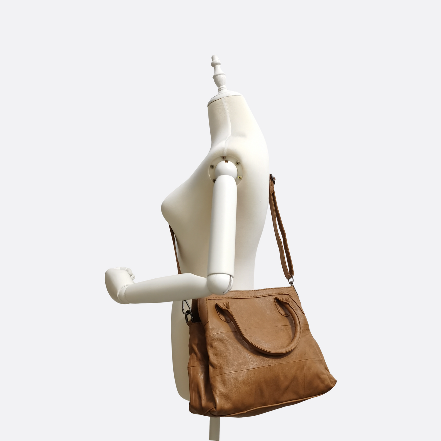 Women's genuine cowhide leather handbag Ingrid V2 design