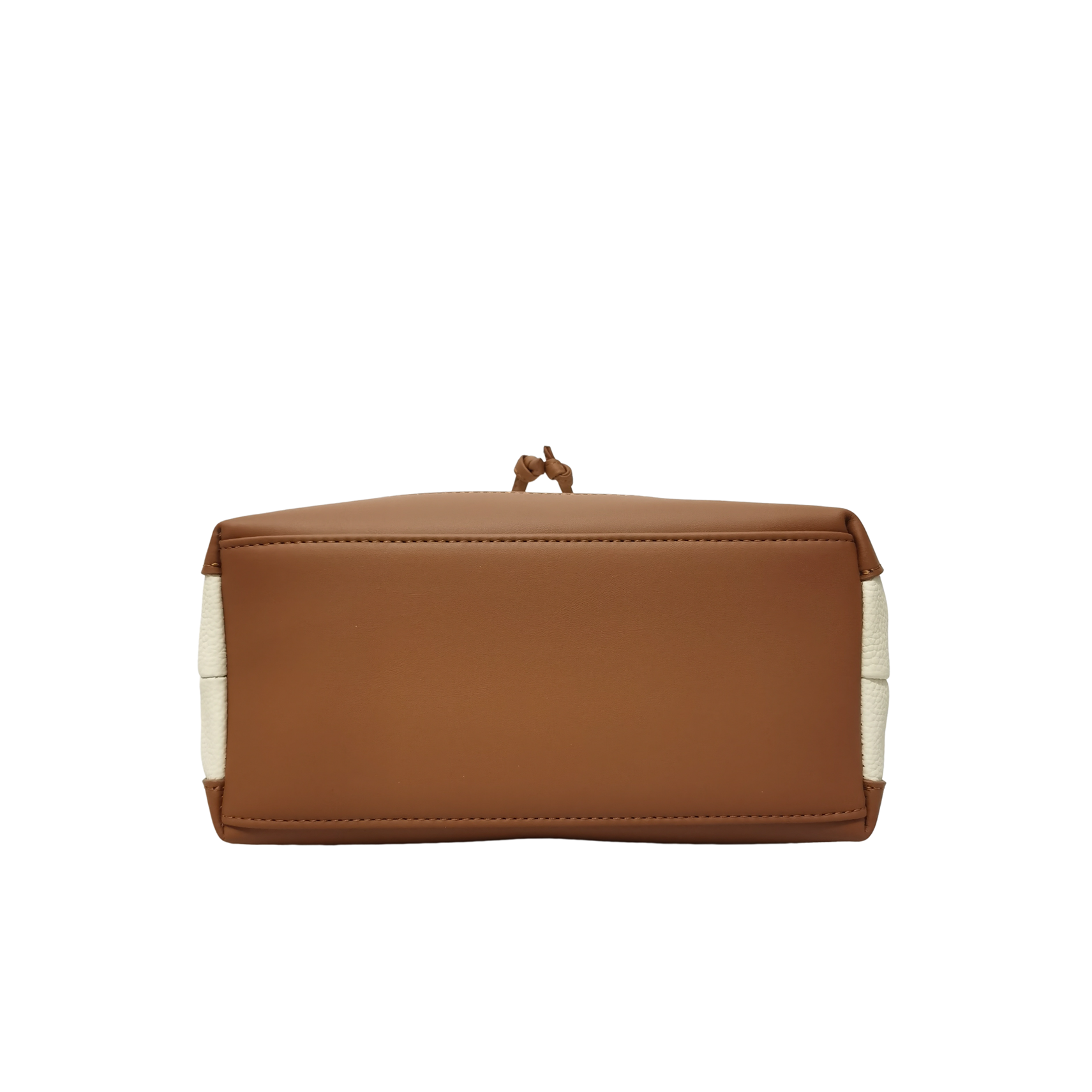 Women's leather backpack zaino design by Tomorrow Closet