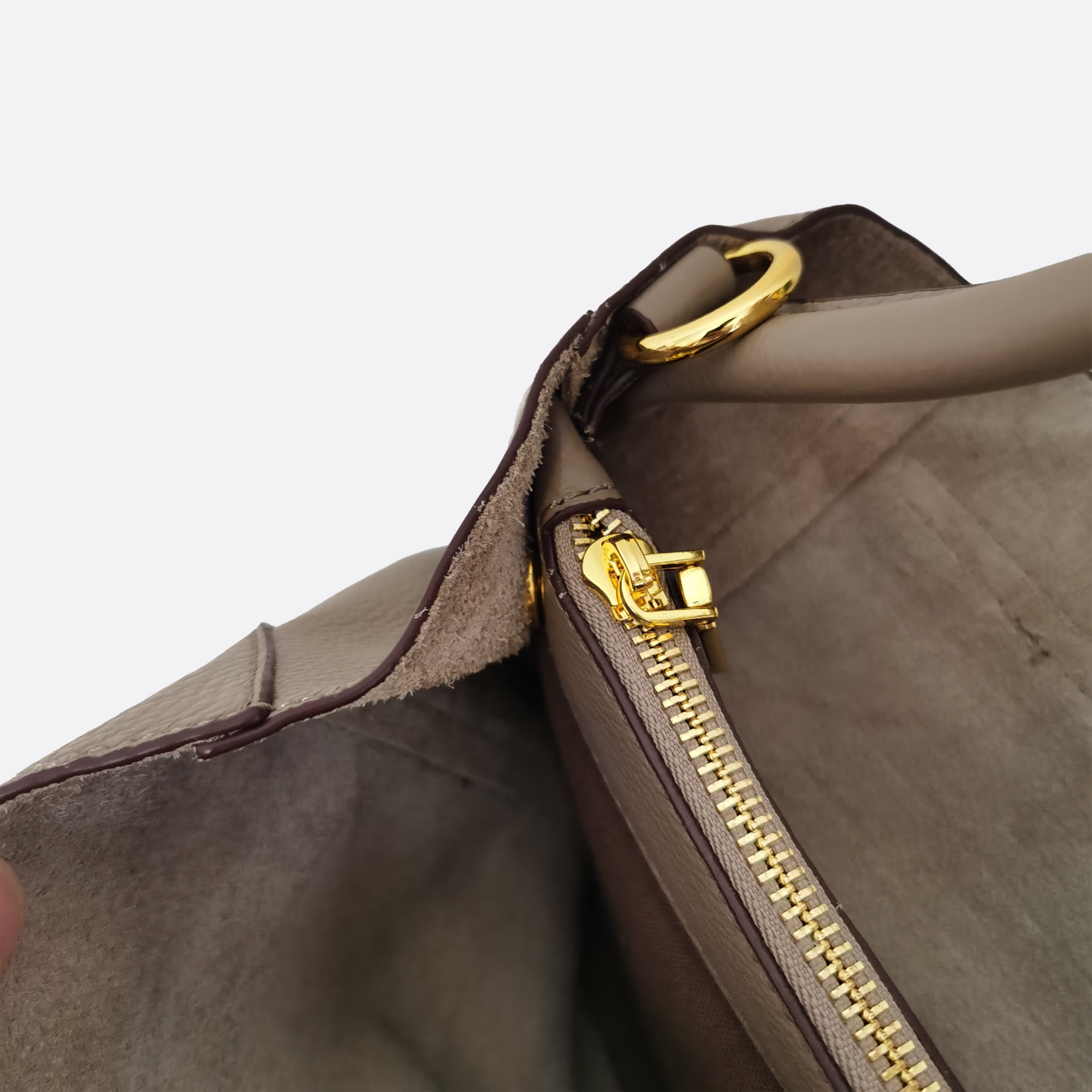 Women's genuine cowhide leather handbag Ingrid design