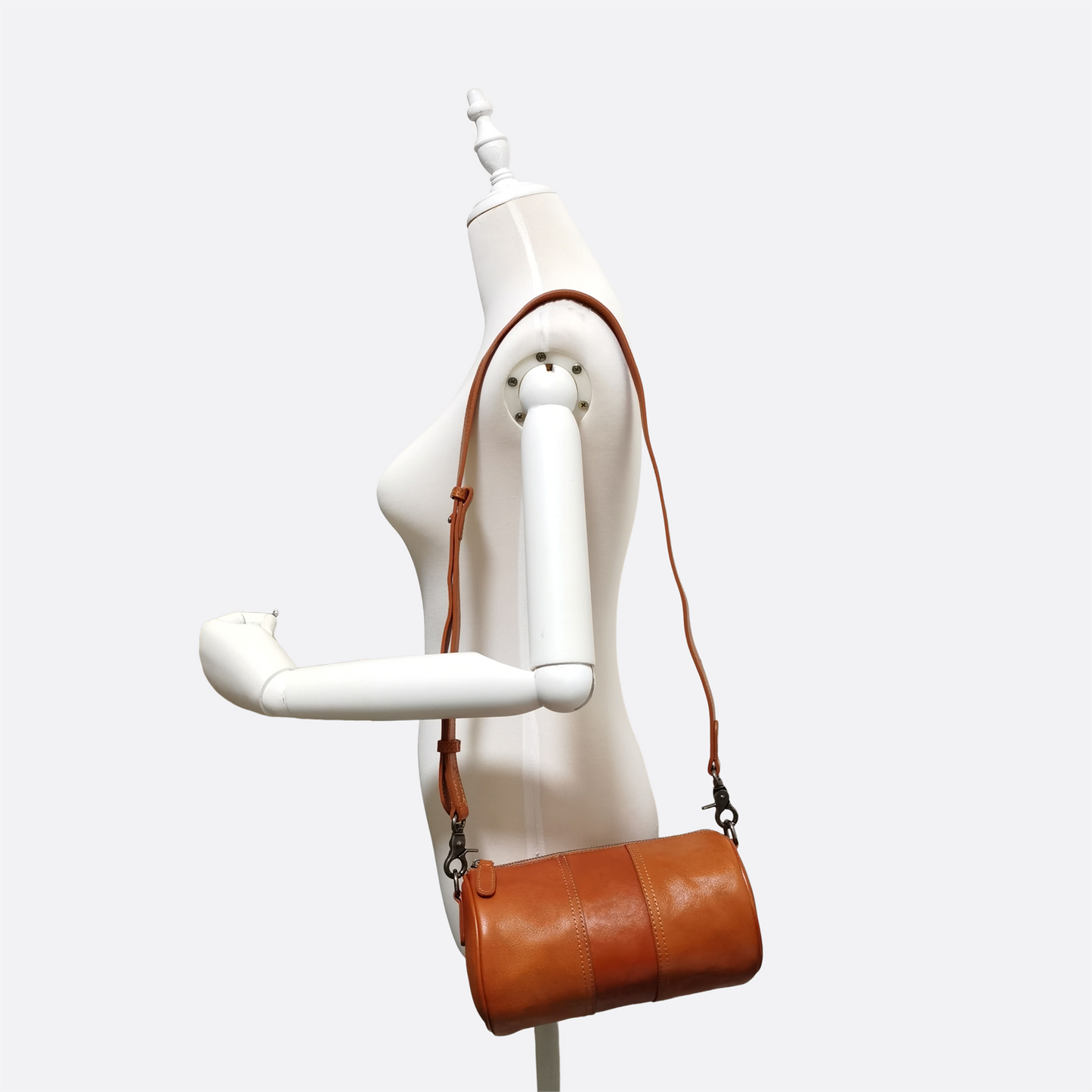 Women's genuine cowhide leather barrel handbag Cylinder design