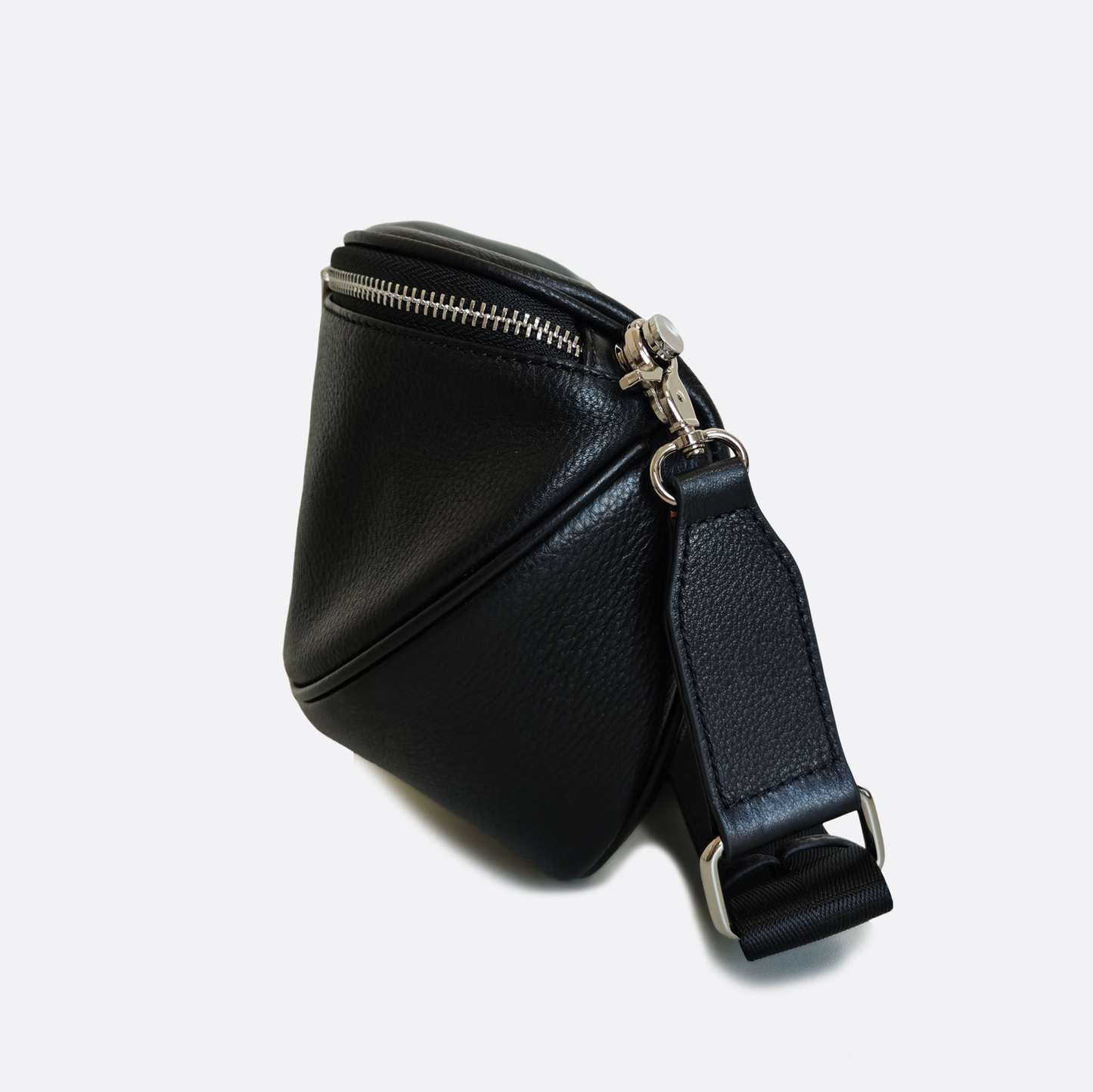 Unisex Men's and Women's genuine cowhide leather handbag Tilo V3 design camera bag