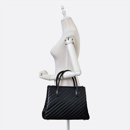 Women's genuine lambskin leather handbag Falten Perry design
