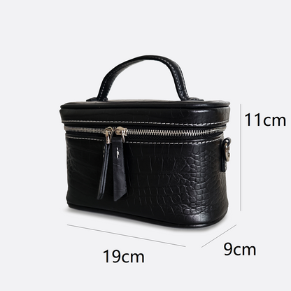 Women's cowhide leather vanity bag Schon design with strap