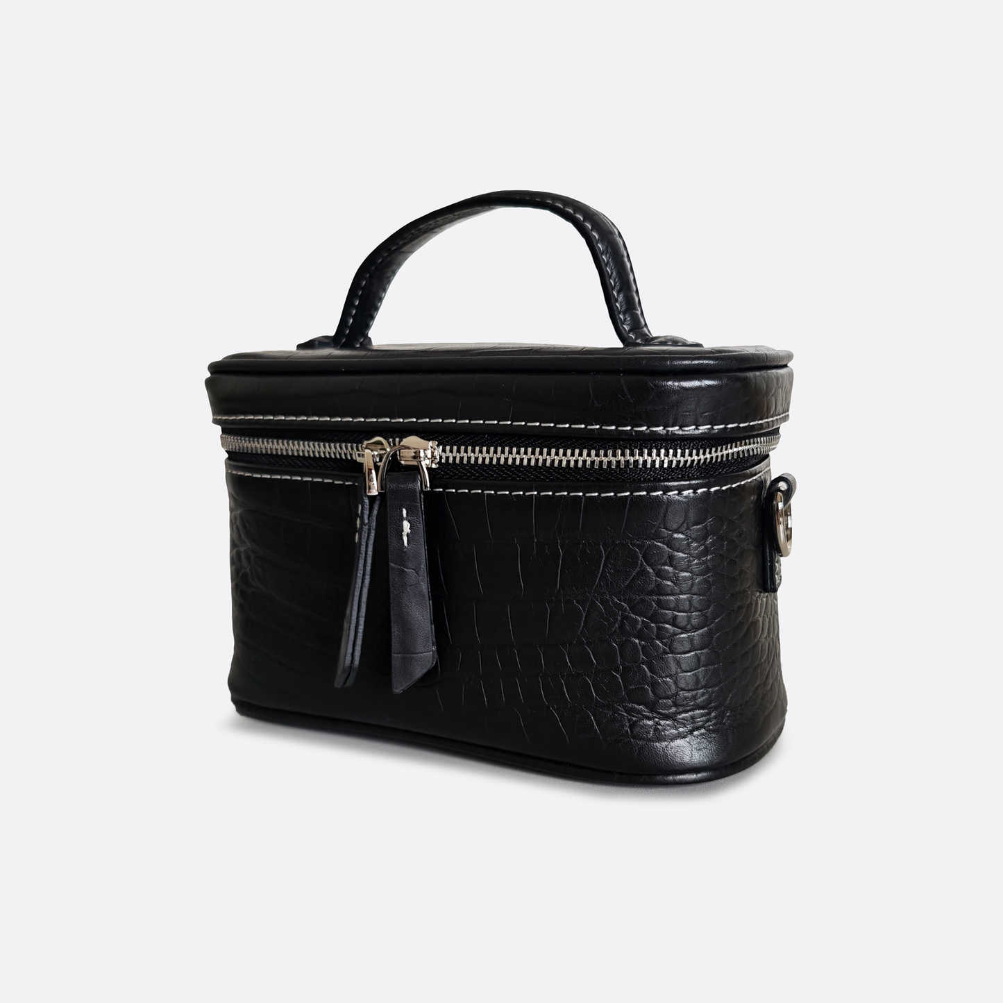 Women's cowhide leather vanity bag Schon design with strap