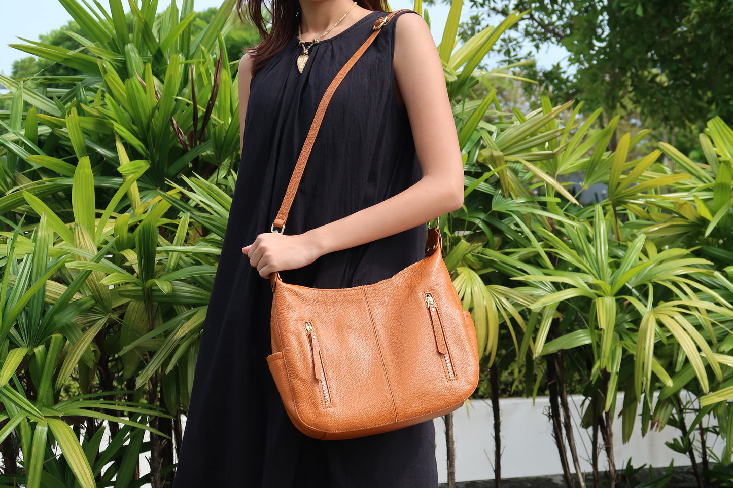 Women's genuine cowhide leather handbag Bora V3 design