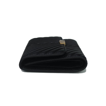 Women's cowhide leather short wallet/purse Chevron design