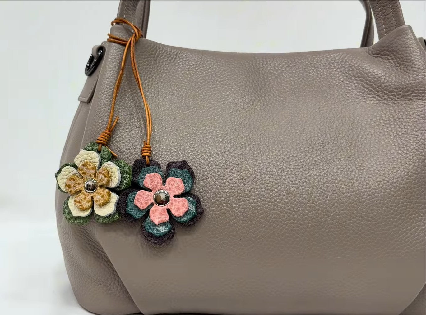 Women's genuine cowhide leather flower bag charm V2
