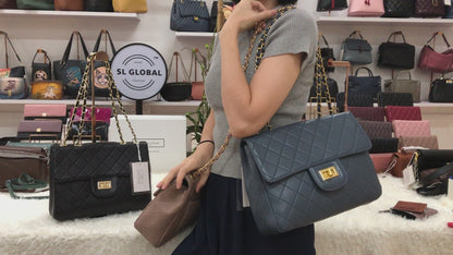 Women's leather crossbody handbag Vyar messenger bag design