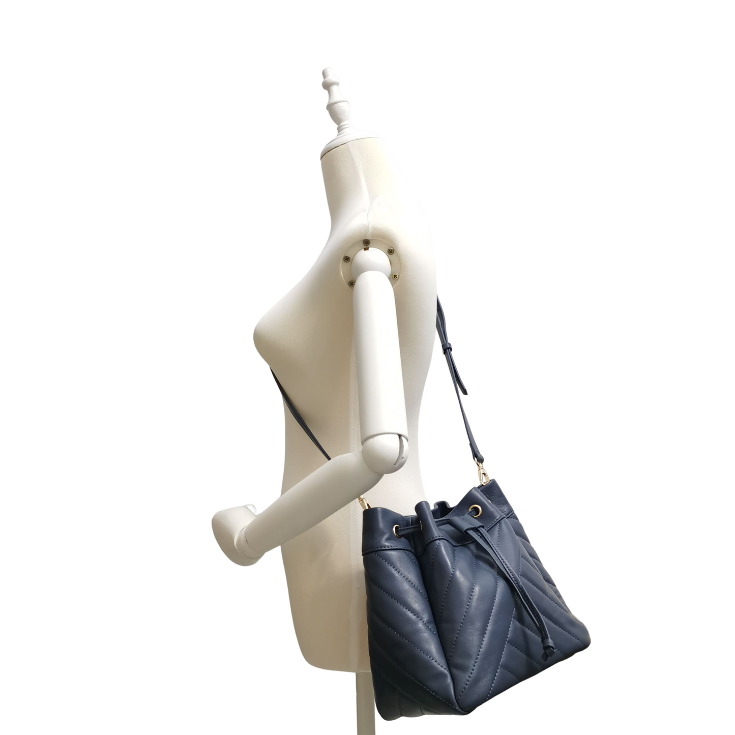 Women's lambskin leather handbag bucket bag Falten design